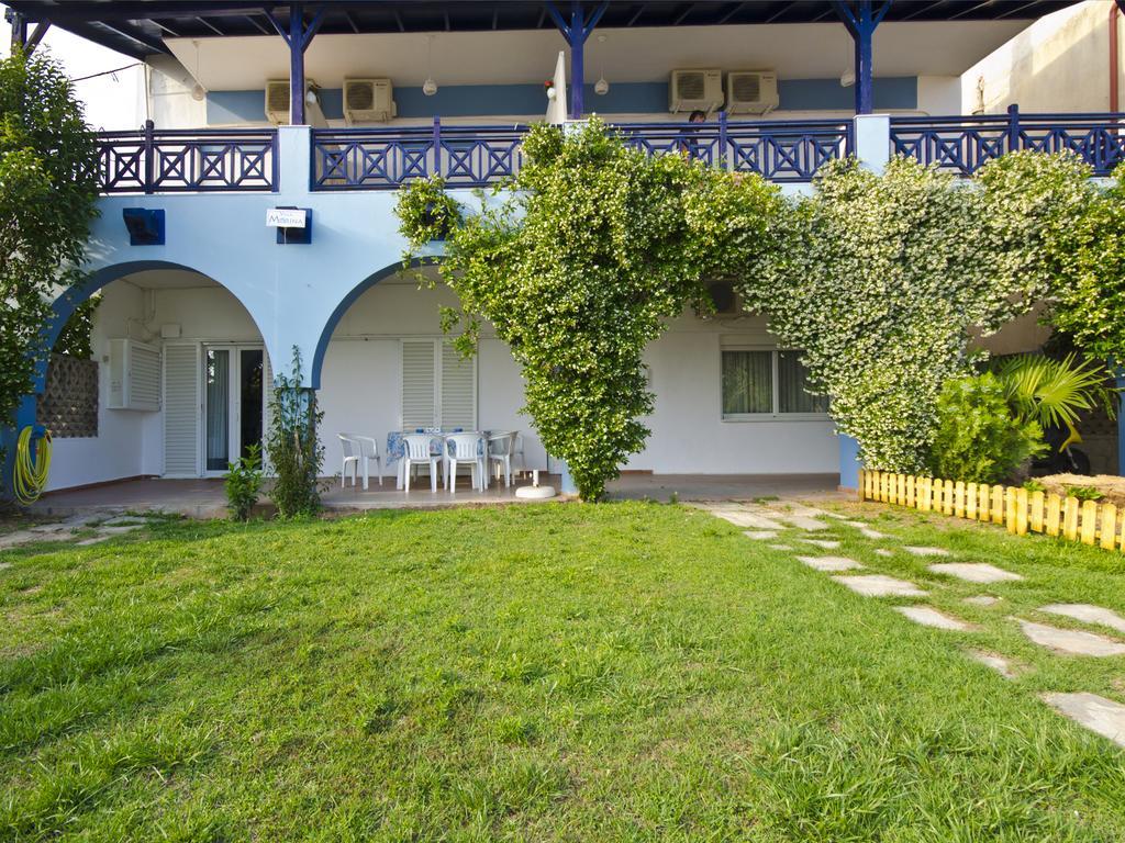 Villa Marina Nikiti  Exterior photo